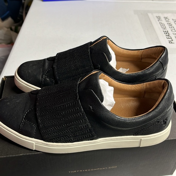 FRYE Ivy Gore Slip On 9M - Picture 4 of 9